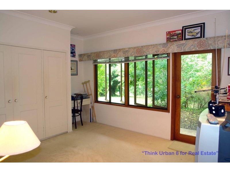 260 Rafting Ground Road, Brookfield QLD 4069